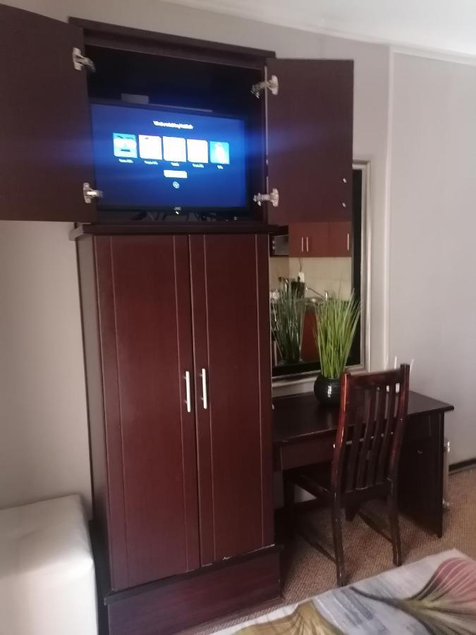 Apartamento Reliwave Pty Ltd Bloemfontein Exterior foto